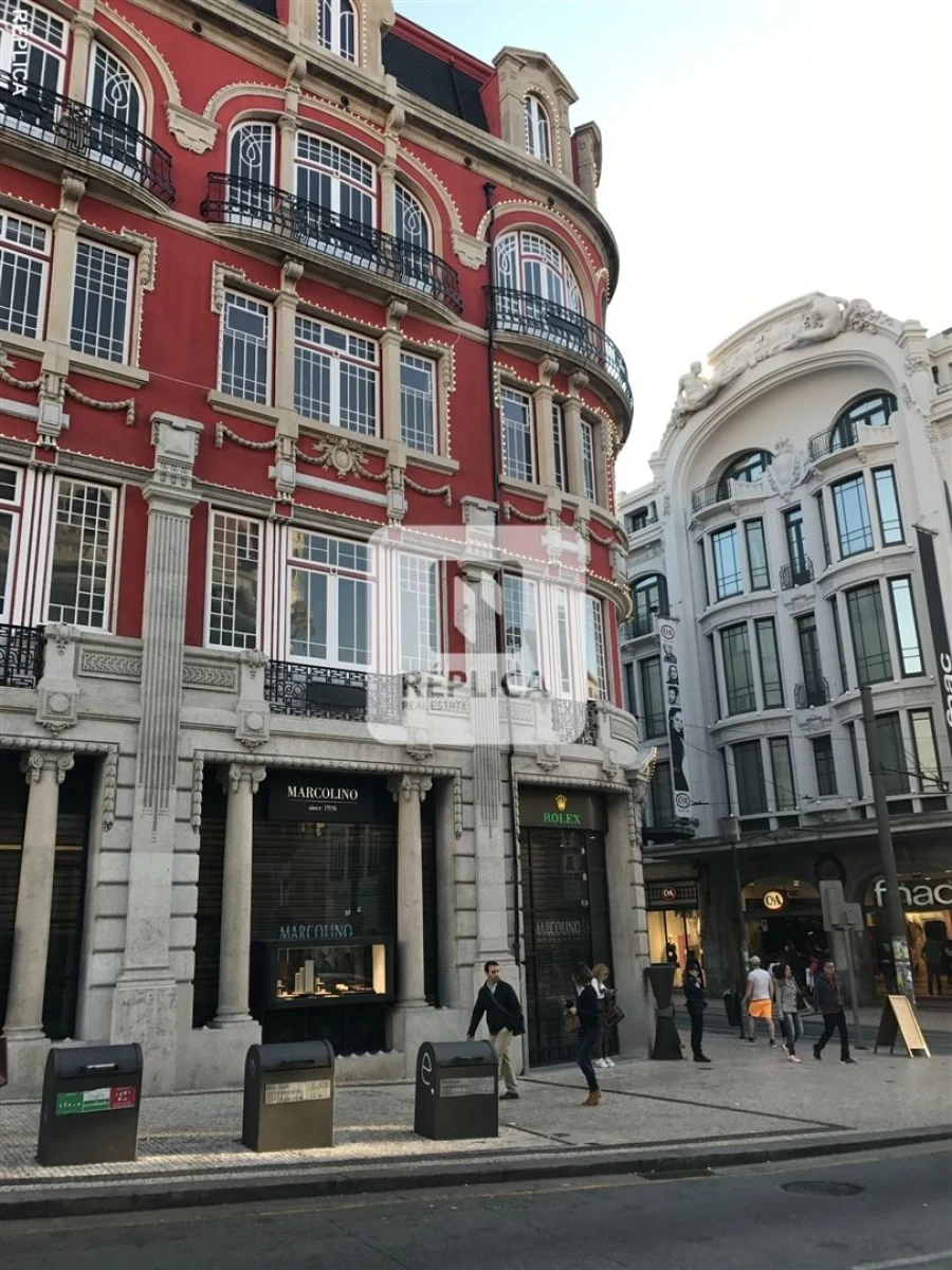 Prédio para Arrendamento em Cedofeita, Santo Ildefonso, Sé, Miragaia, São Nicolau e Vitória Foto 4