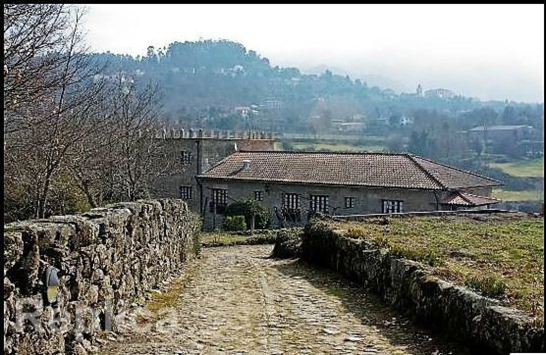 Quinta T10 para Venda em Coucieiro Foto 7