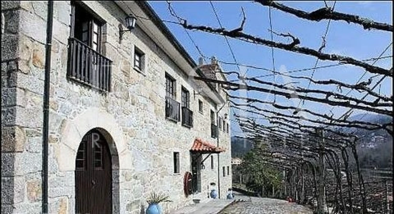 Quinta T10 para Venda em Coucieiro Foto 3