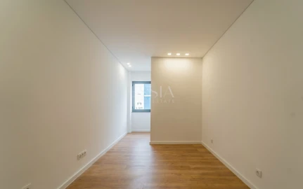 Apartamento T4 para Venda em Cedofeita, Santo Ildefonso, Sé, Miragaia, São Nicolau e Vitória