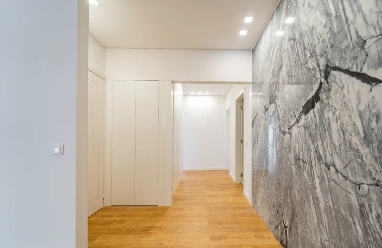 Apartamento T4 para Venda em Cedofeita, Santo Ildefonso, Sé, Miragaia, São Nicolau e Vitória Foto 7