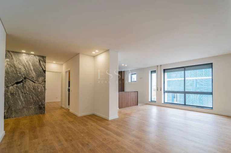 Apartamento T4 para Venda em Cedofeita, Santo Ildefonso, Sé, Miragaia, São Nicolau e Vitória