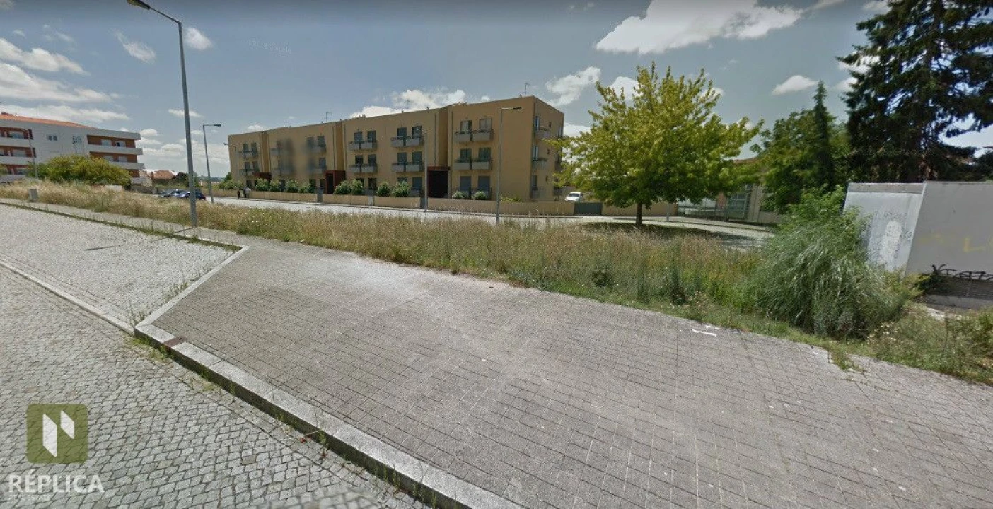 Terreno para Venda em Campanhã Foto 5