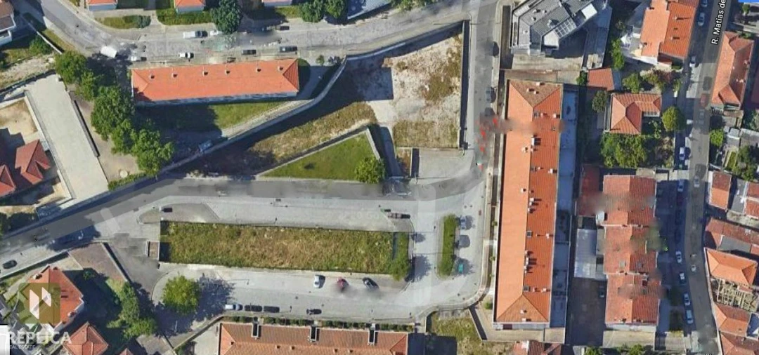 Terreno para Venda em Campanhã Foto 2