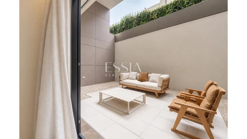 Apartamento T4 para Venda em Aldoar, Foz do Douro e Nevogilde