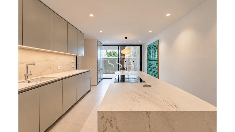 Apartamento T4 para Venda em Aldoar, Foz do Douro e Nevogilde Foto 14