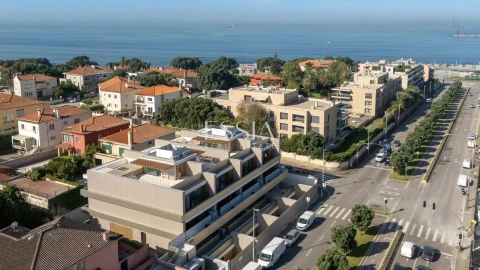 Apartamento T4 para Venda em Aldoar, Foz do Douro e Nevogilde