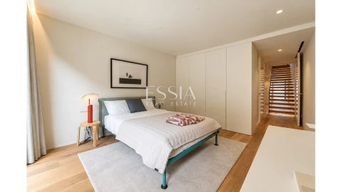 Apartamento T4 para Venda em Aldoar, Foz do Douro e Nevogilde