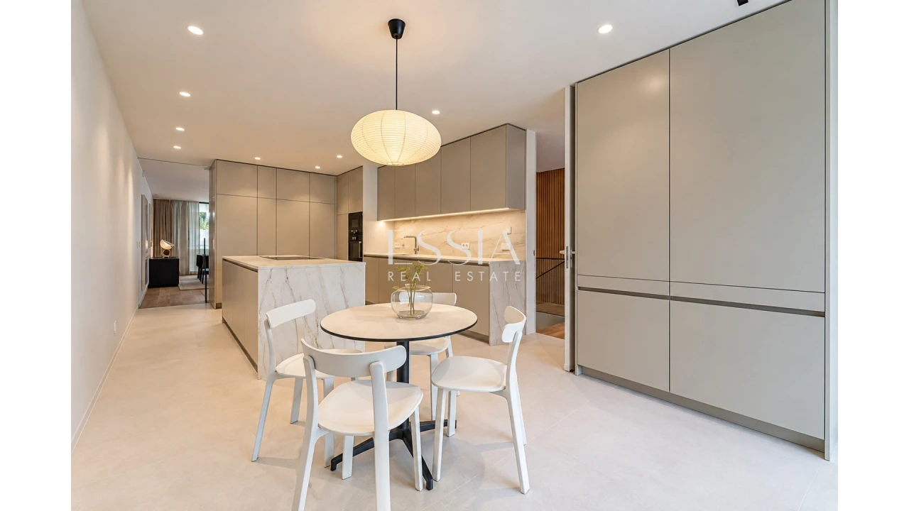 Apartamento T4 para Venda em Aldoar, Foz do Douro e Nevogilde Foto 12