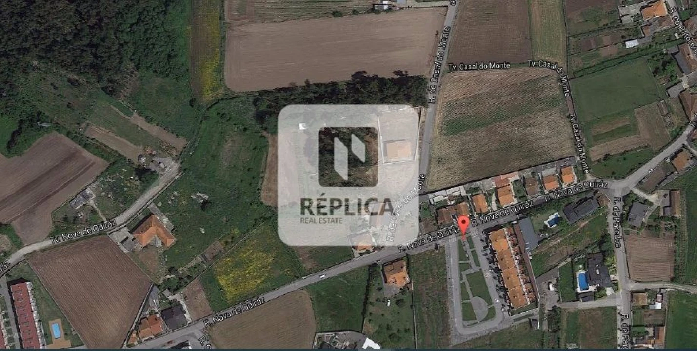 Terreno para Venda em Castêlo da Maia Foto 10