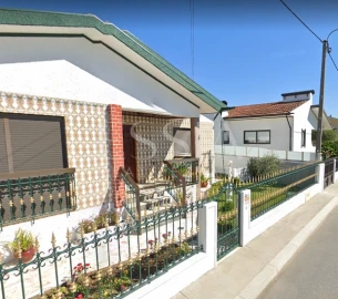 Terreno para Venda em Castêlo da Maia