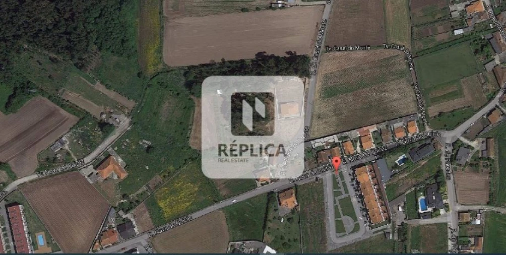 Terreno para Venda em Castêlo da Maia Foto 10