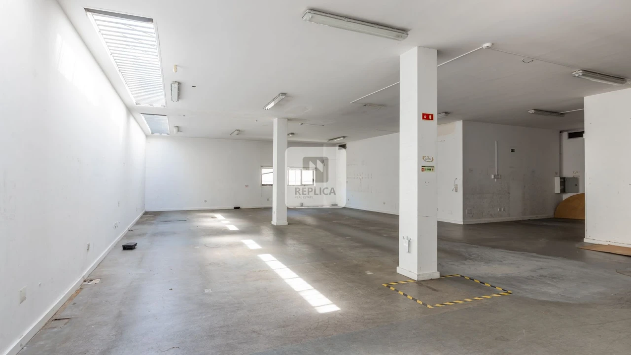 Loja para Venda em Matosinhos e Leça da Palmeira Foto 19