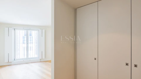 Apartamento T4 para Venda em Aldoar, Foz do Douro e Nevogilde