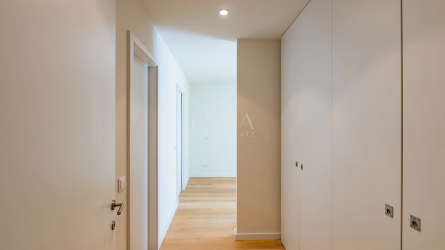 Apartamento T4 para Venda em Aldoar, Foz do Douro e Nevogilde Foto 15