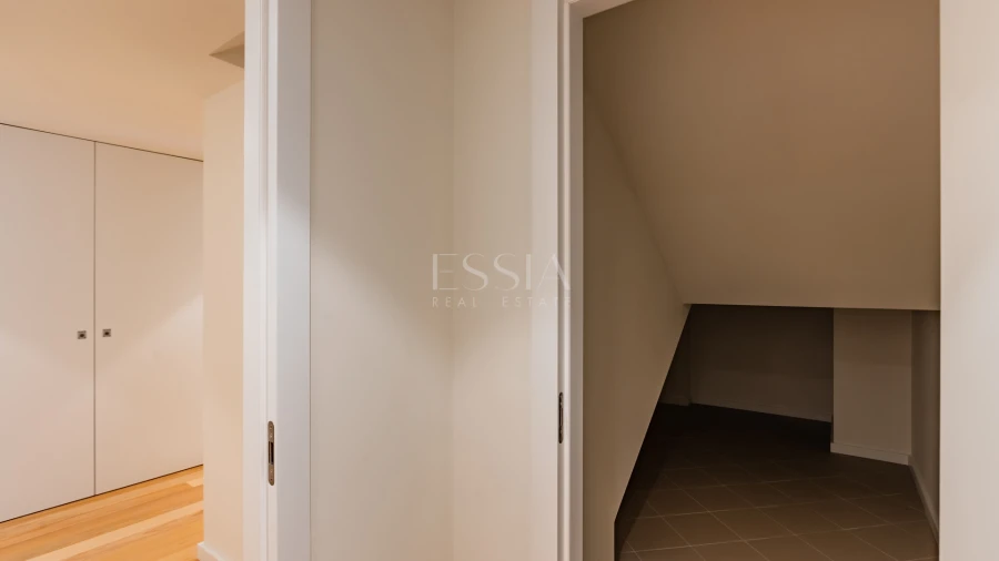 Apartamento T4 para Venda em Aldoar, Foz do Douro e Nevogilde Foto 13