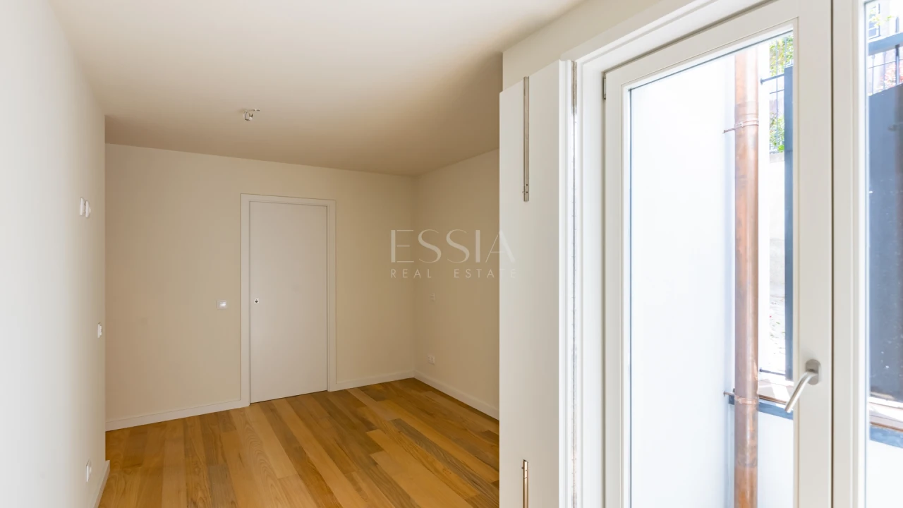 Apartamento T4 para Venda em Aldoar, Foz do Douro e Nevogilde Foto 18