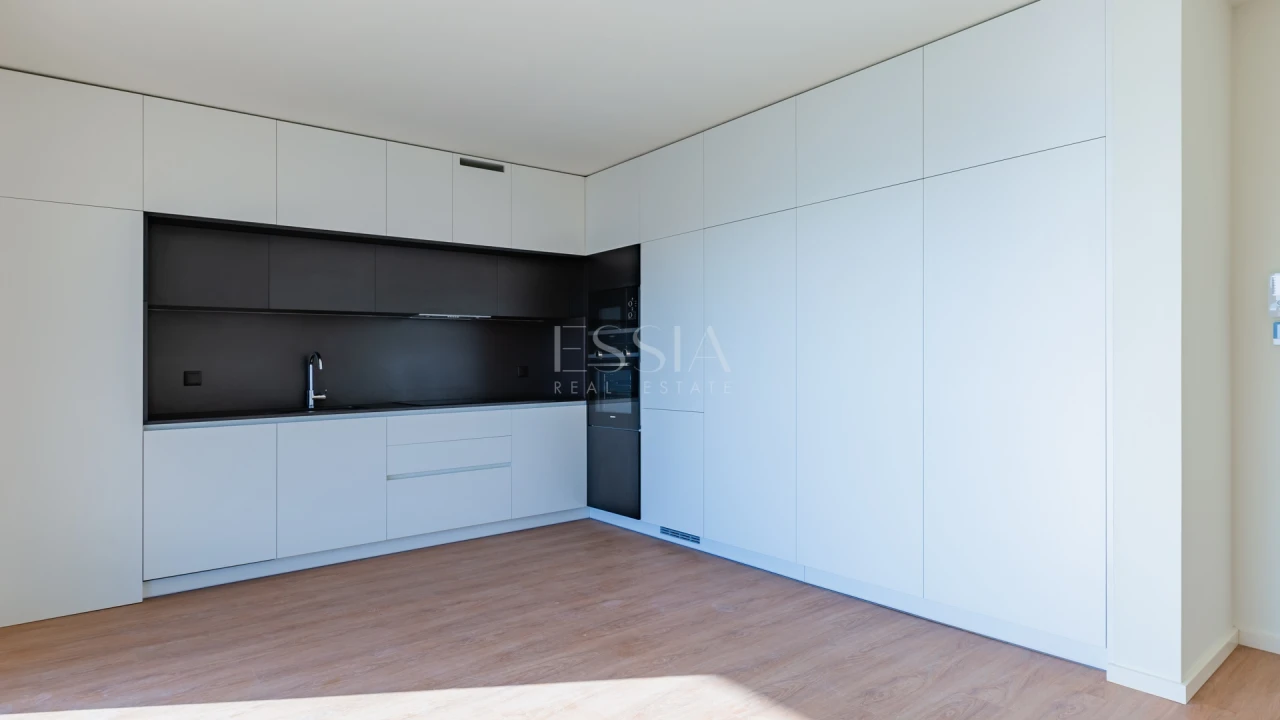 Apartamento T1 para Venda em Campanhã Foto 3