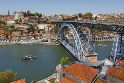 Terreno para Venda em Mafamude e Vilar do Paraíso
