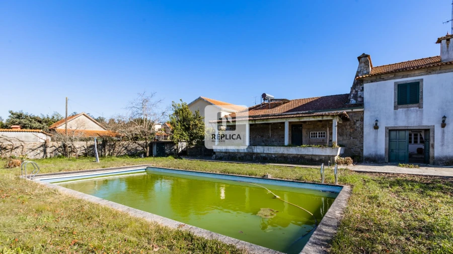 Quinta T9 para Venda em Carreira e Refojos de Riba de Ave Foto 27