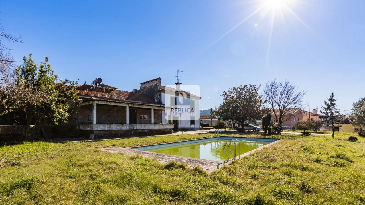 Quinta T9 para Venda em Carreira e Refojos de Riba de Ave Foto 28