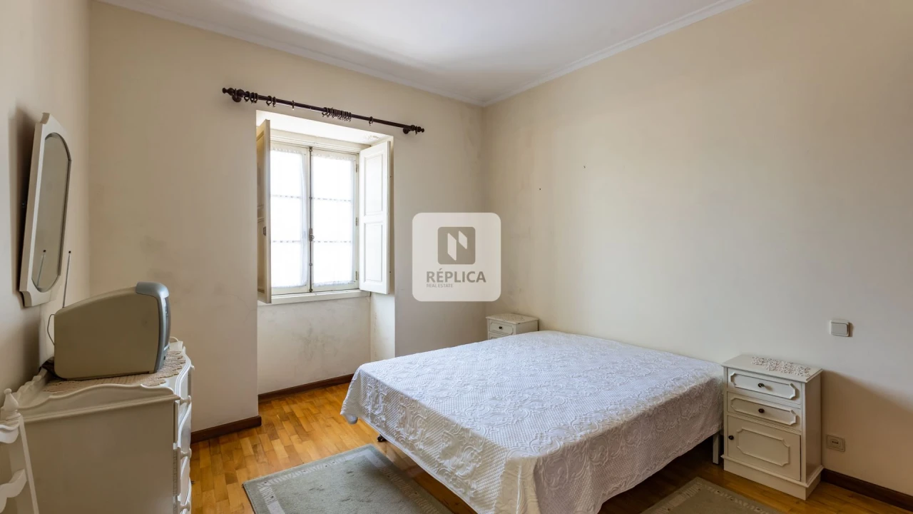 Quinta T9 para Venda em Carreira e Refojos de Riba de Ave Foto 17