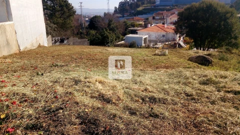 Terreno para Venda em Pedroso e Seixezelo