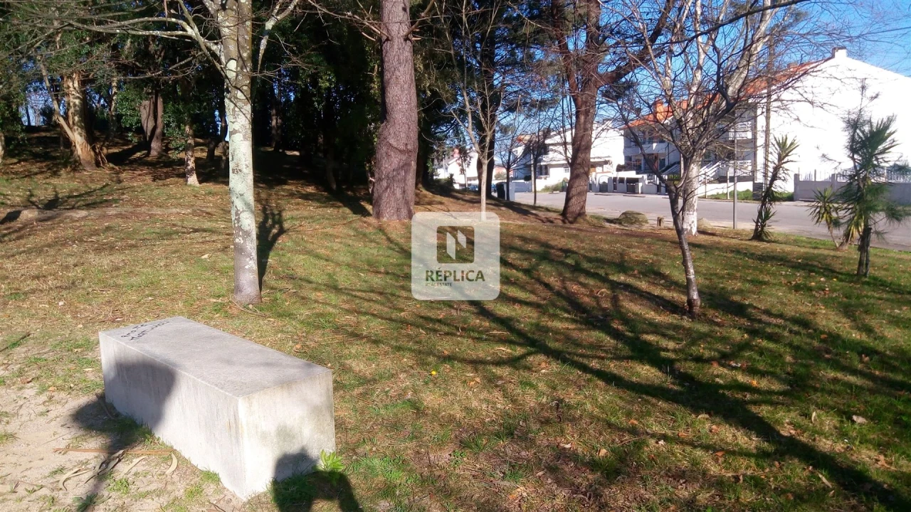 Terreno para Venda em Pedroso e Seixezelo Foto 4