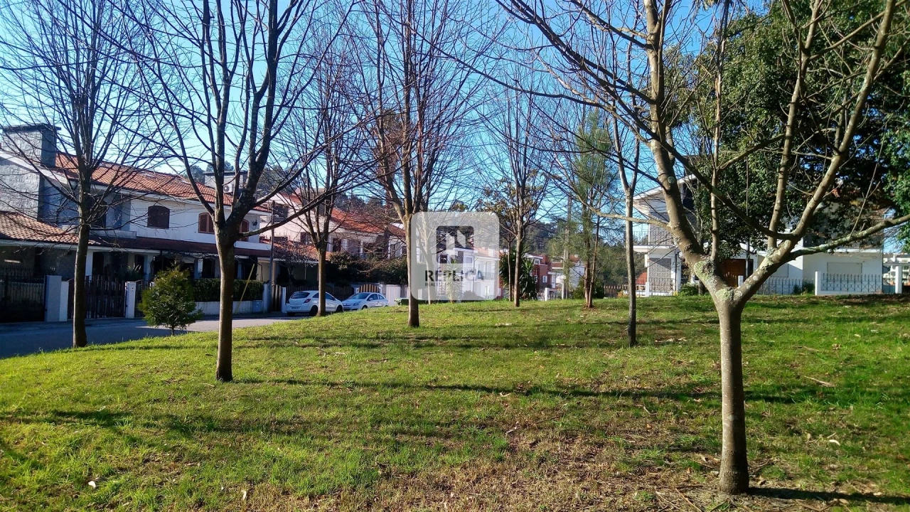 Terreno para Venda em Pedroso e Seixezelo Foto 1