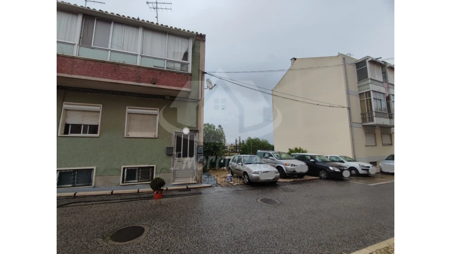 Terreno para Venda em Póvoa de Santa Iria e Forte da Casa Foto 1