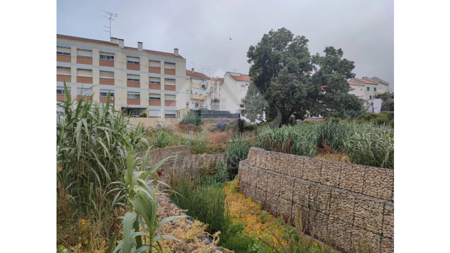 Terreno para Venda em Póvoa de Santa Iria e Forte da Casa Foto 3