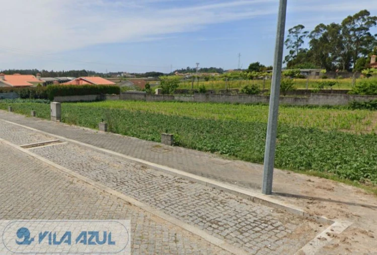 Terreno para Venda em Guilhabreu Foto 4