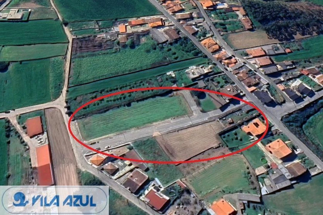 Terreno para Venda em Guilhabreu Foto 1