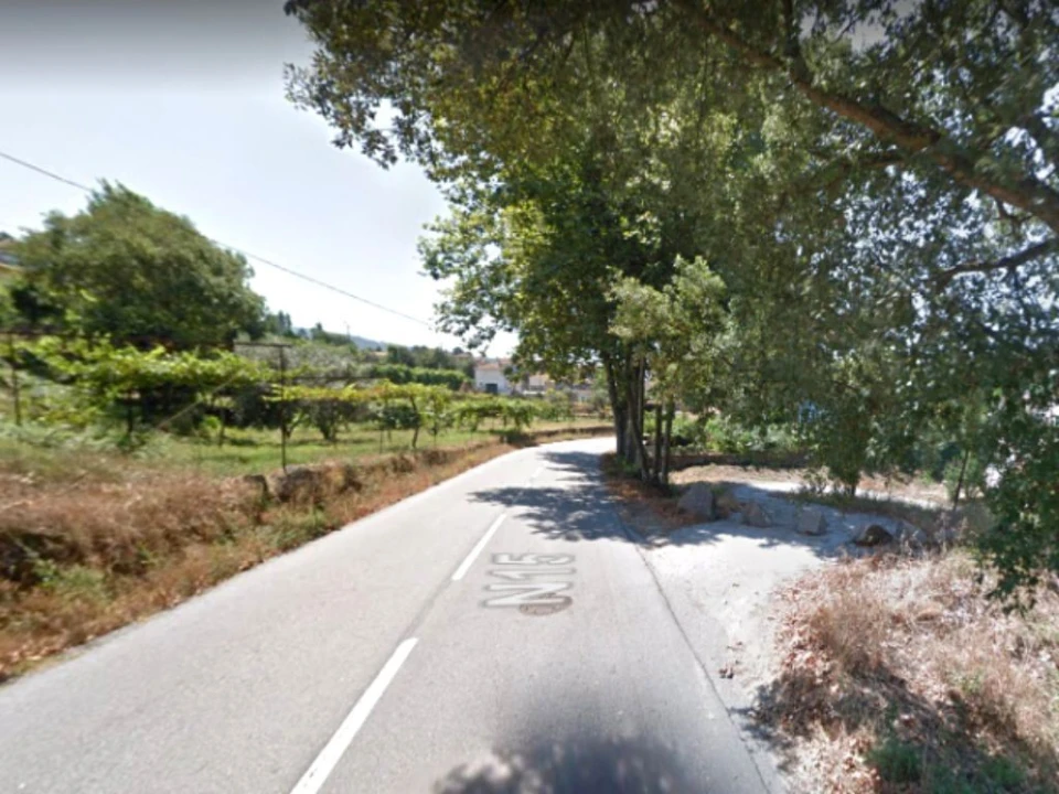 Terreno para Venda em Gondar Foto 3