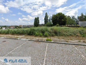 Terreno para Venda em Castêlo da Maia