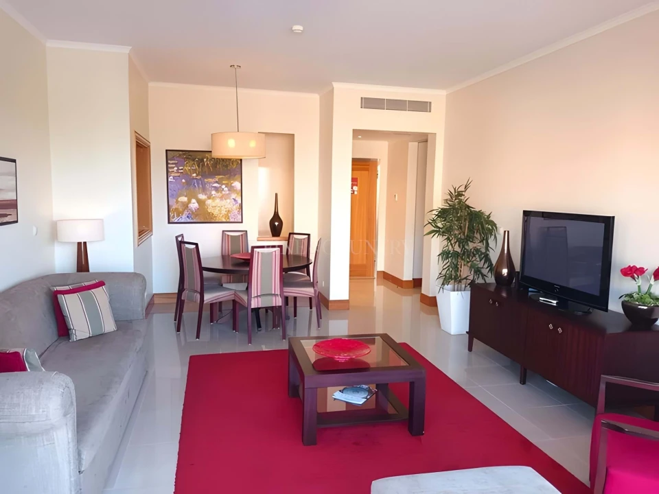 Apartamento T2 para Venda em Quarteira Foto 2