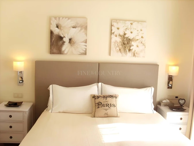 Apartamento T2 para Venda em Quarteira Foto 8