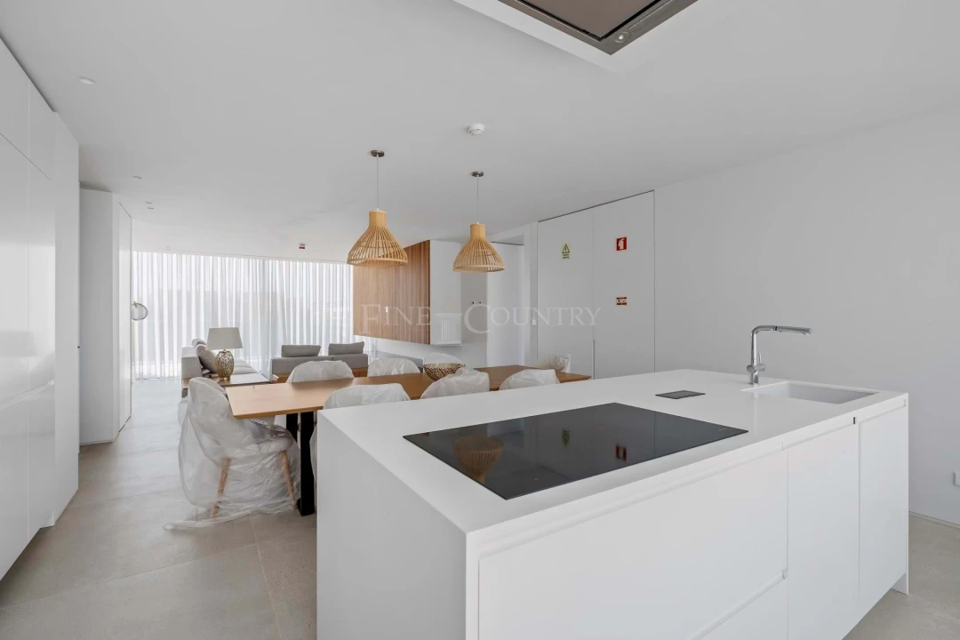 Apartamento T2 para Venda em Quarteira Foto 13