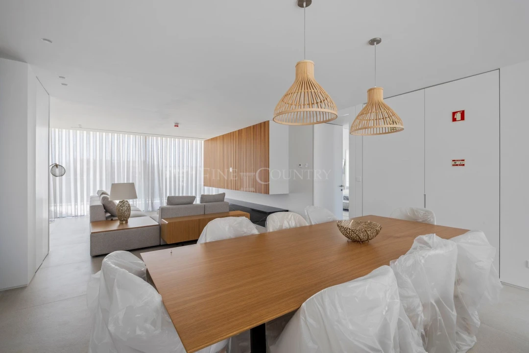 Apartamento T2 para Venda em Quarteira Foto 16