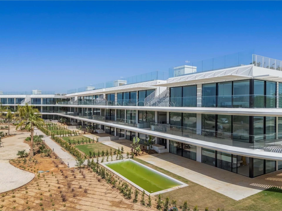 Apartamento T3 para Venda em Quarteira Foto 3