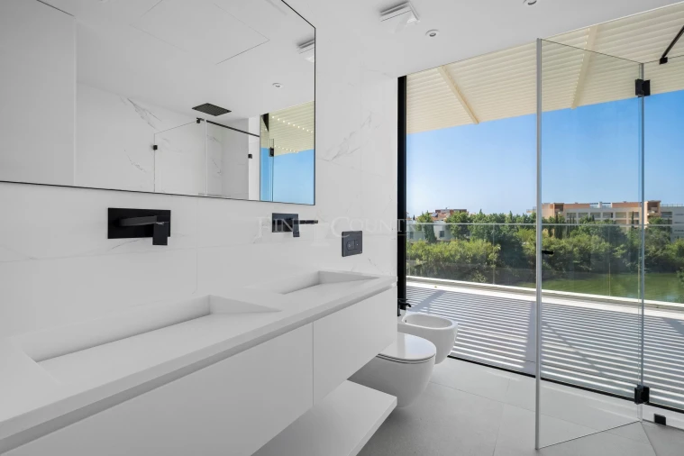 Apartamento T3 para Venda em Quarteira Foto 24