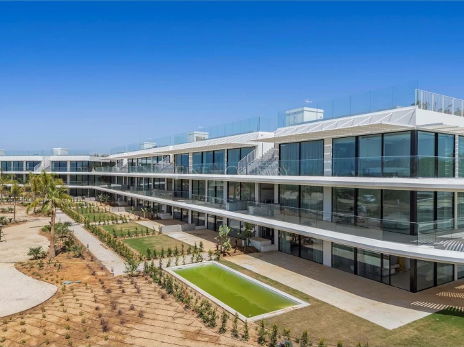 Apartamento T3 para Venda em Quarteira Foto 3