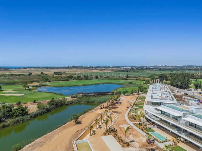 Apartamento T3 para Venda em Quarteira Foto 38