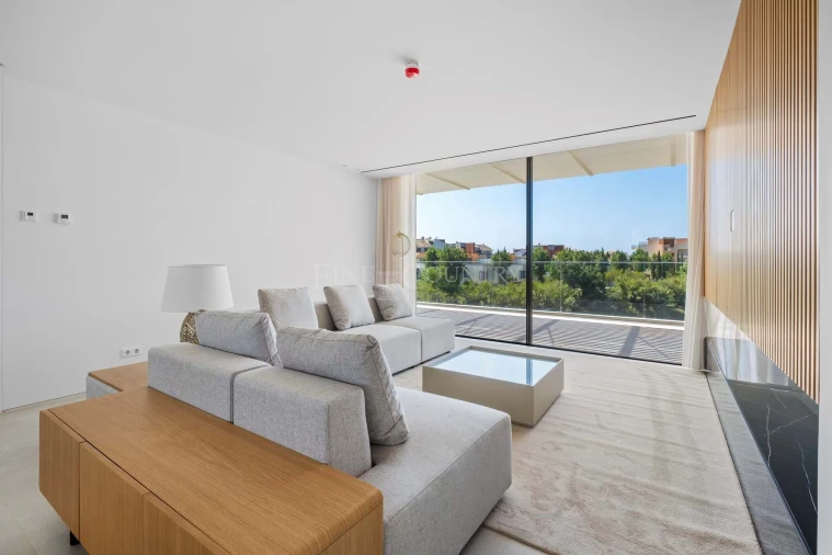 Apartamento T3 para Venda em Quarteira Foto 8