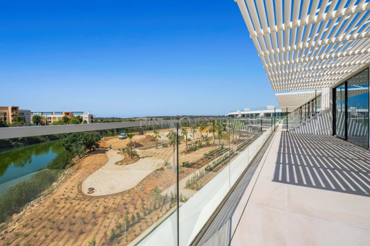 Apartamento T3 para Venda em Quarteira Foto 25