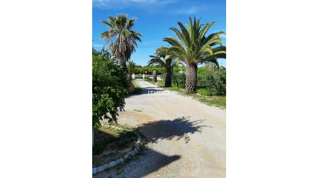 Moradia T7 para Venda em Olhão Foto 4