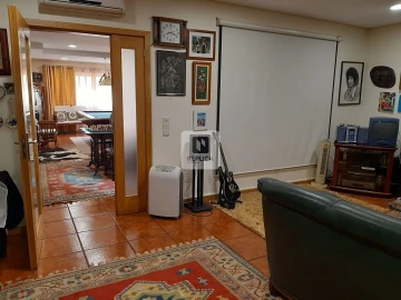 Moradia T4 para Venda em Arcozelo