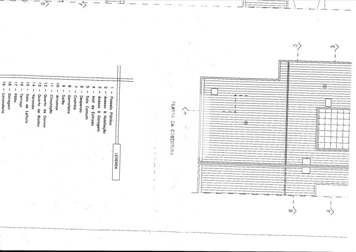 Moradia T4 para Venda em Arcozelo Planta 1