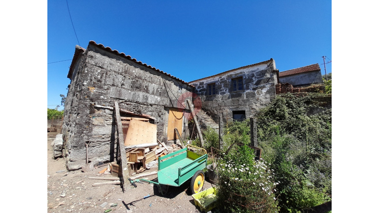 Moradia T0 para Venda em Messegães, Valadares e Sá Foto 3