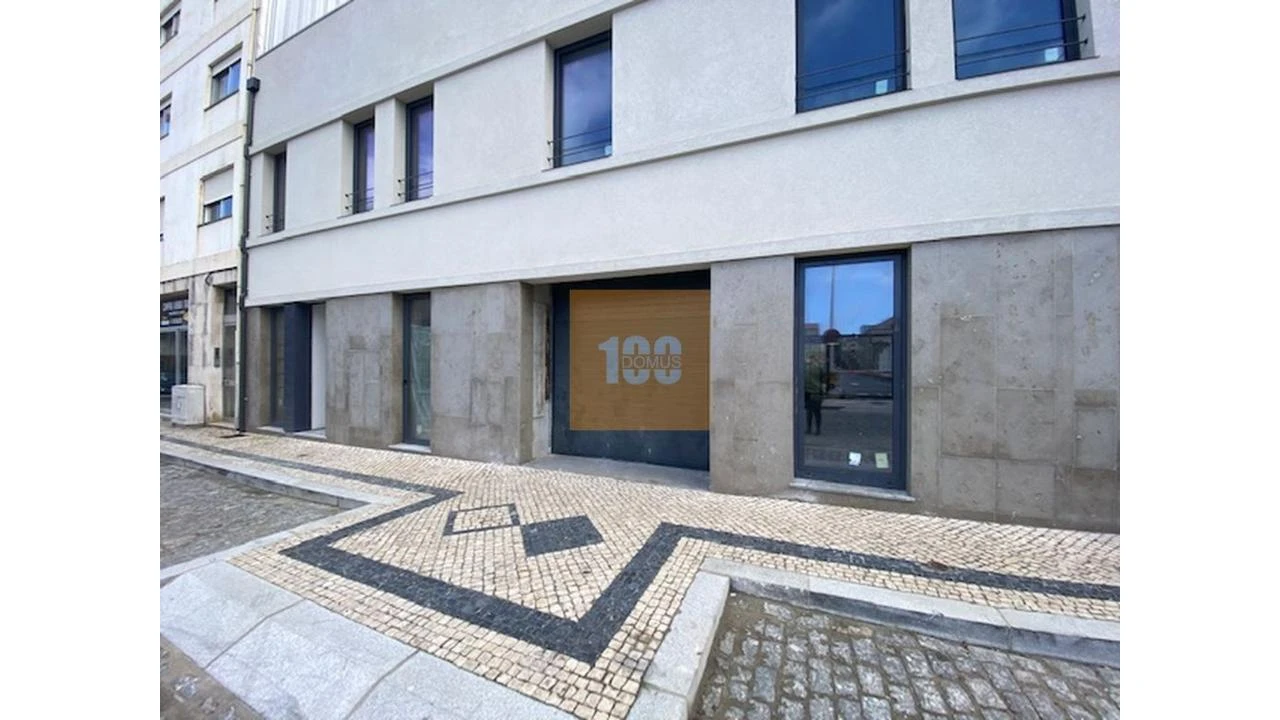 Garagem para Venda em Matosinhos e Leça da Palmeira Foto 2